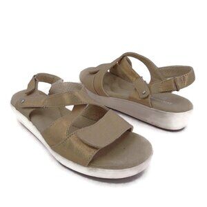 Grasshoppers Leah Two Strap Sandals 9.5 W Wide Gold Linen Textile Shoes